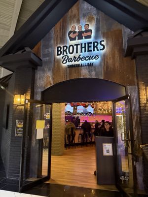 Palisades Center by null