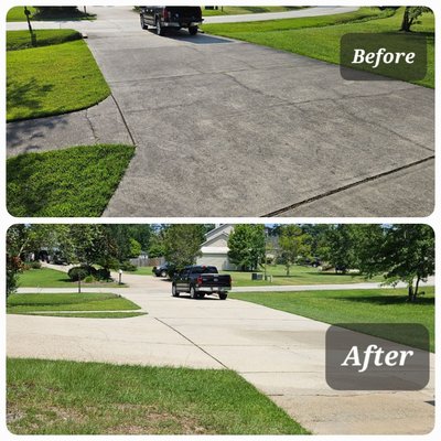 House and driveway wash. - This customer needed a house wash and a driveway cleaning. We soft washed the house and pressure washed the driveway and patio. The whole property came out looking new. House and driveway wash. - This customer needed a house wash and a driveway cleaning. We soft washed the house and pressure washed the driveway and patio. The whole property came out looking new.