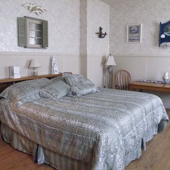 The Fairview Bed and Breakfast - Bed & Breakfast Near Me - Ebensburg, Pennsylvania The Fairview Bed and Breakfast - Bed & Breakfast Near Me - Ebensburg, Pennsylvania