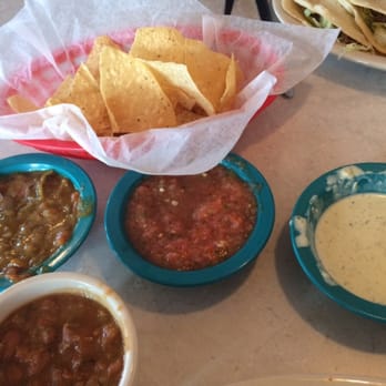 Chuy's - Crispy thin chips and salsa - Mexican Near Me - San Antonio, Texas
