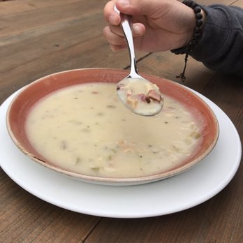 Drakes Fireside Lounge - Clam Chowder with big chunks of clam - New American Near Me - Bodega Bay, California Drakes Fireside Lounge - Clam Chowder with big chunks of clam - New American Near Me - Bodega Bay, California