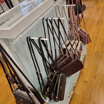 kate spade new york outlet - Accessories Near Me - Niagara Falls, New York