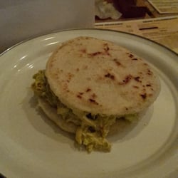Miss Comilona - Las Arepas, super ricas. Un trozo de Venezuela.