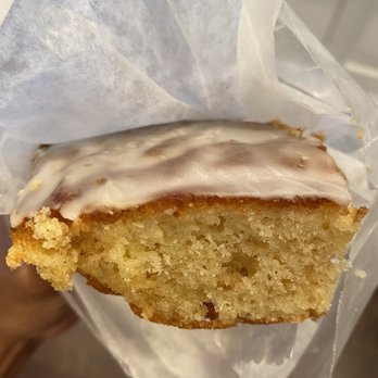 DeLoozeycakes - Honeybun cake - Bakeries Near Me - Orange Park, Florida DeLoozeycakes - Honeybun cake - Bakeries Near Me - Orange Park, Florida