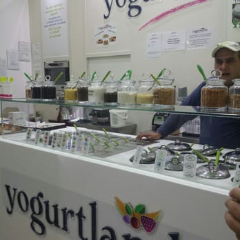 Yogurtlandia - Gelato Near Me - Volla, NA