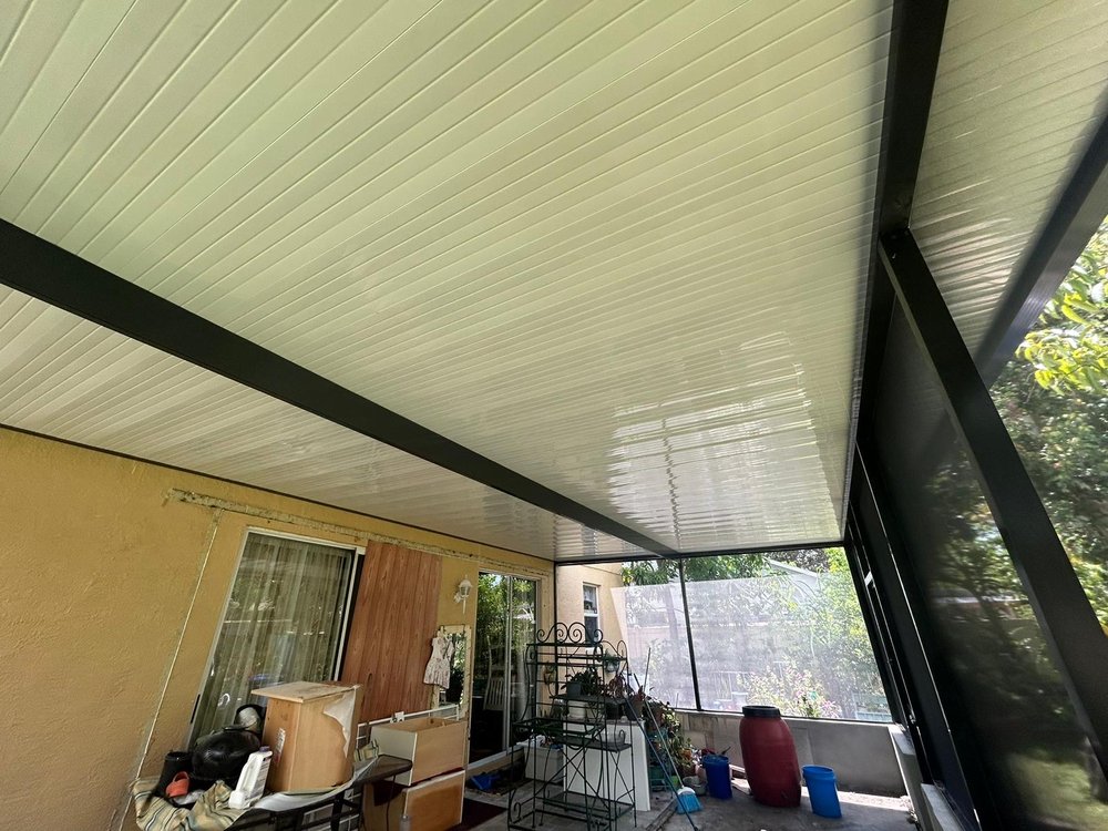 Slide of Aluminum and Screen Y&J