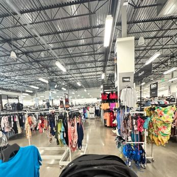 Nordstrom Rack - Department Stores Near Me - Davis, California