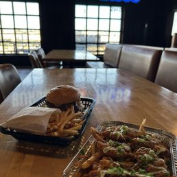 ebi Fries and all American burger