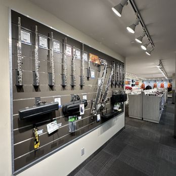 Long & McQuade - Long & McQuade - musical instrument store - Musical Instruments & Teachers Near Me - Brampton, Ontario