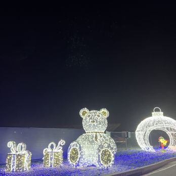 Peppermint Parkway - Festivals Near Me - Del Valle, Texas