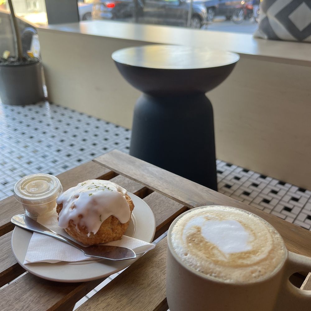 Hiya Scone and Coffee - Sweet lime scone and cappuccino - Coffee & Tea Near Me - Toronto, Ontario Hiya Scone and Coffee - Sweet lime scone and cappuccino - Coffee & Tea Near Me - Toronto, Ontario