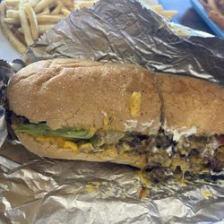 Bob's American Store & Cafe - Chopped cheese