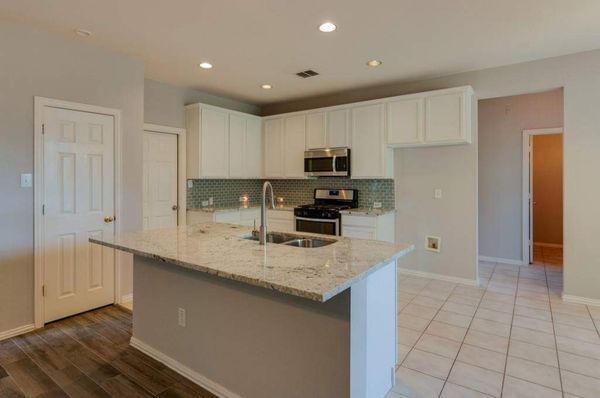 Geter Done Roofing and Construction Logo