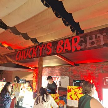 Universal Studios Hollywood - Bar at chuckys dive bar - Amusement Parks Near Me - Universal City, California