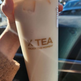 B Cafe - Osmanthus Oolong Milk Tea - Bubble Tea Near Me - San Jose, California B Cafe - Osmanthus Oolong Milk Tea - Bubble Tea Near Me - San Jose, California