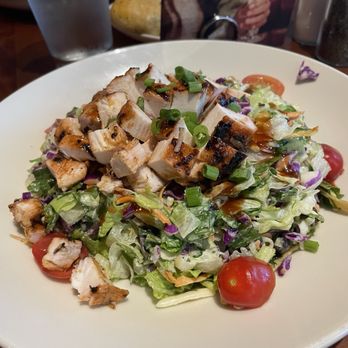 Wood Ranch Northridge - Bbq chicken salad 7/10 - Barbeque Near Me - Northridge, California Wood Ranch Northridge - Bbq chicken salad 7/10 - Barbeque Near Me - Northridge, California