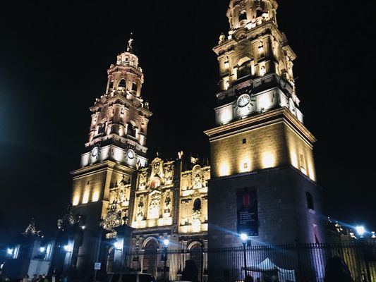 Catedral de Morelia by null