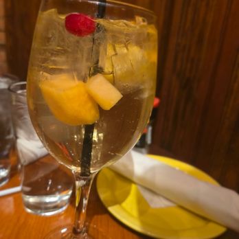 Isabella's - Peach Sangria - Tapas/Small Plates Near Me - Frederick, Maryland