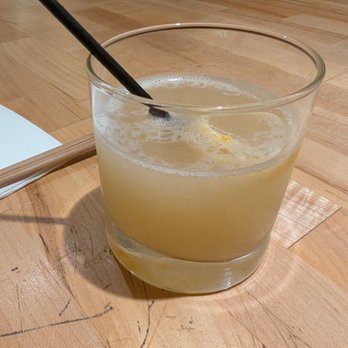 IPPUDO 5th Avenue - Yuzu martini - Ramen Near Me - New York, New York