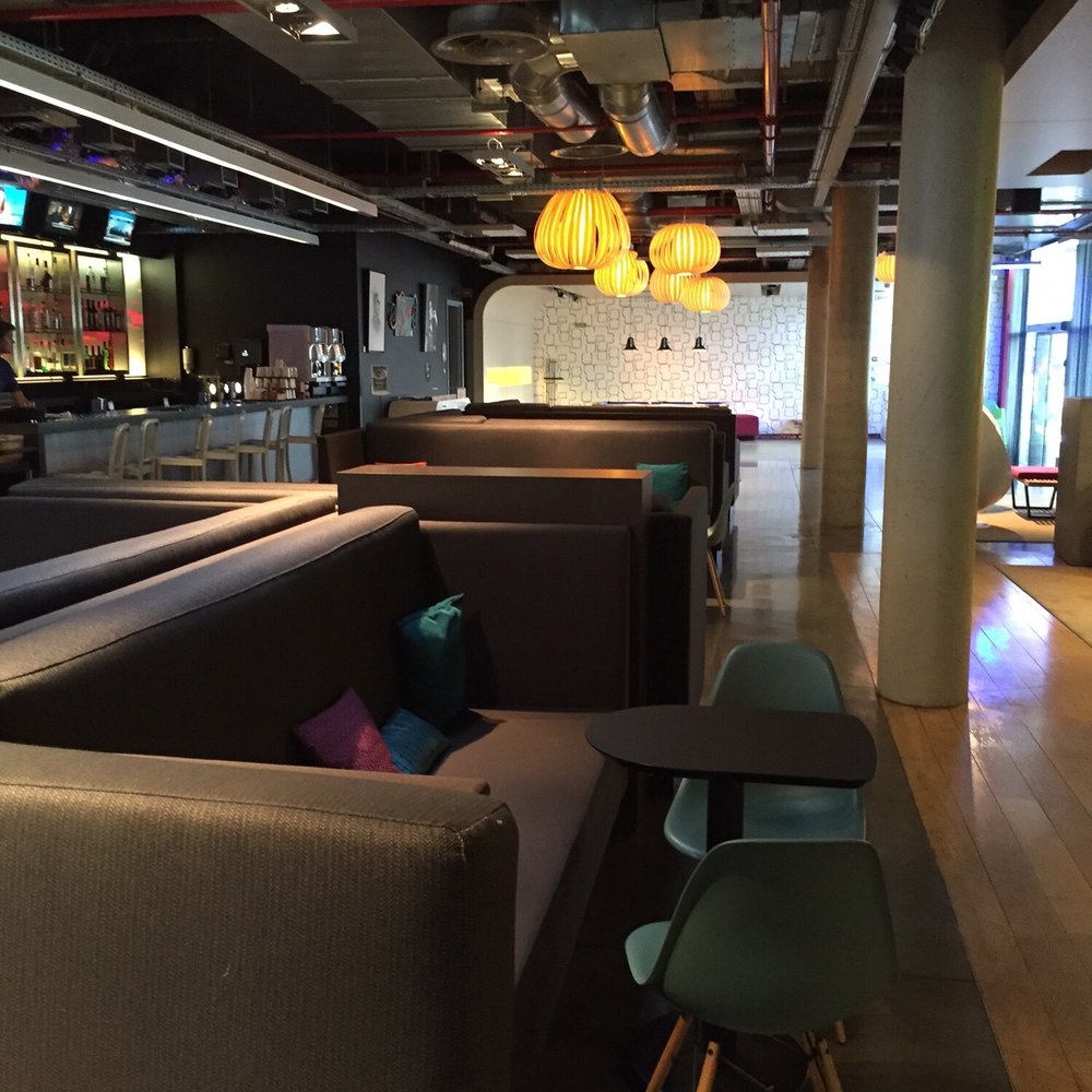 Aloft Brussels Schuman - Lounge - Hotels Near Me - Etterbeek, BRU Aloft Brussels Schuman - Lounge - Hotels Near Me - Etterbeek, BRU
