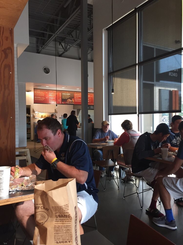 CHIPOTLE MEXICAN GRILL Updated August 2024 24 Reviews 5001