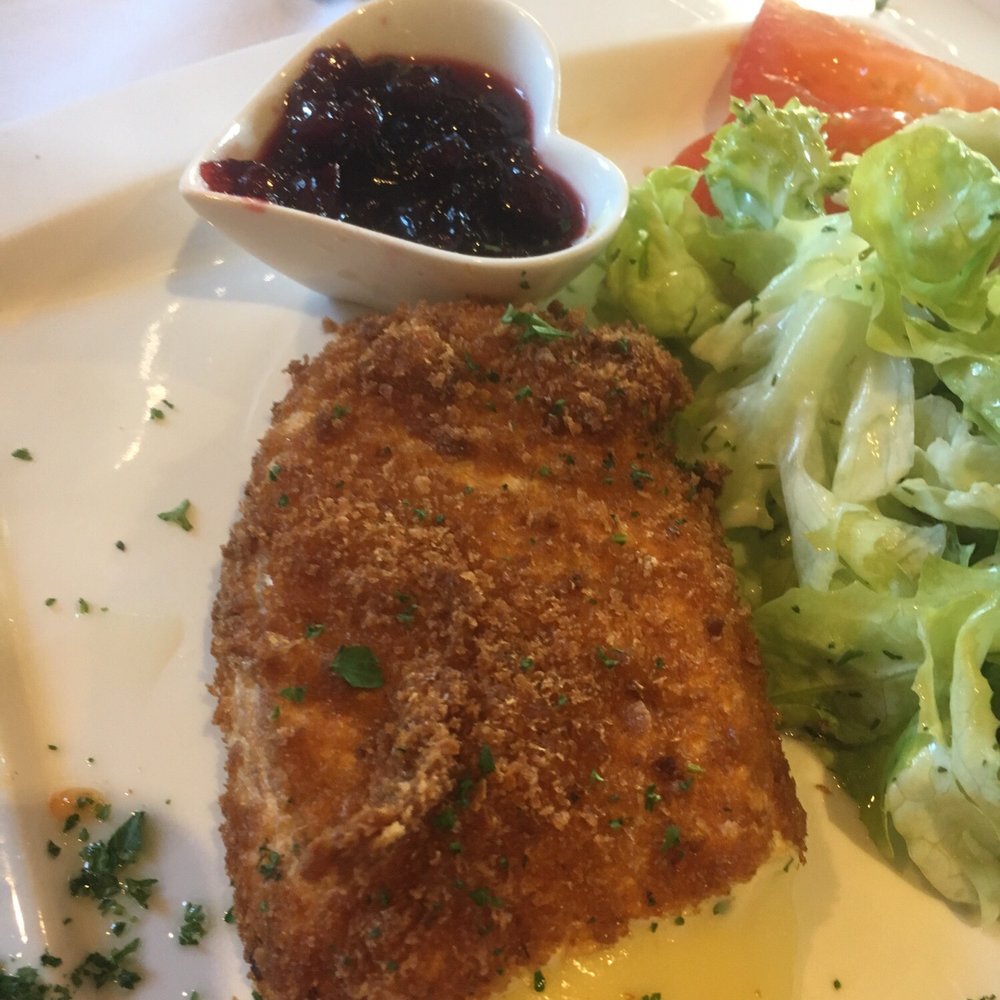 Frankfurter Hof - Fried cheese with jelly - Hessian Near Me - Wiesbaden, HE Frankfurter Hof - Fried cheese with jelly - Hessian Near Me - Wiesbaden, HE