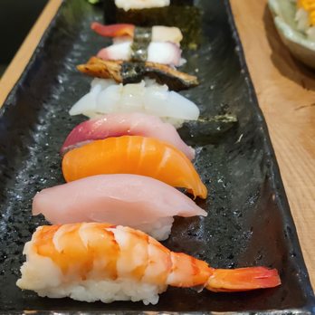 Tom Sushi - deluxe sushi combo $31 - Sushi Bars Near Me - Vancouver, British Columbia