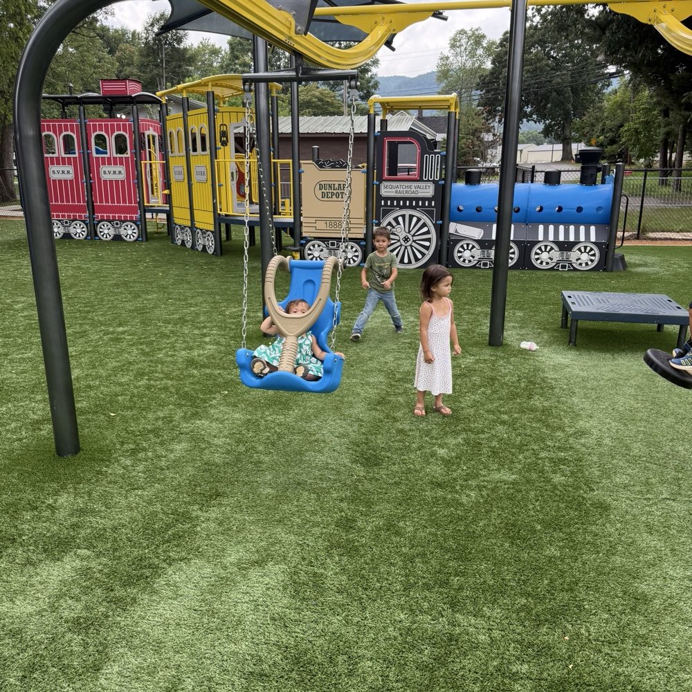 Harris Park and Splash Pad - Parks Near Me - Dunlap, Tennessee Harris Park and Splash Pad - Parks Near Me - Dunlap, Tennessee