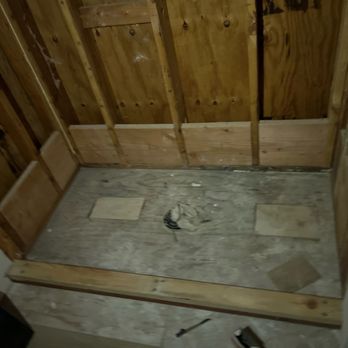 Larios Tile - Before - Tiling Near Me