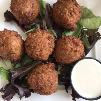 Me Va Me - Falafel Appetizer - Middle Eastern Near Me - Thornhill, Ontario