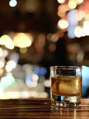 Paddock & Whisky by null