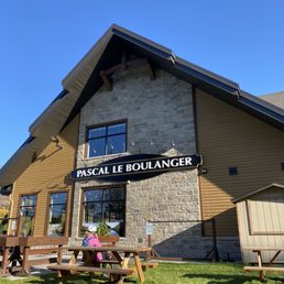 Exterior photo of Pascal Le Boulanger - Stoneham, Quebec Exterior photo of Pascal Le Boulanger - Stoneham, Quebec