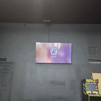 Fresh N Dope - Tv with music playing in the background - Barbers Near Me - Van nuys , California Fresh N Dope - Tv with music playing in the background - Barbers Near Me - Van nuys , California