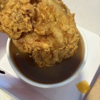 Jollibee - Fried chicken and gravy - Chicken Shop Near Me - Jacksonville, Florida