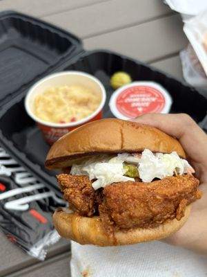 Hattie B's Hot Chicken - Nashville - West by null