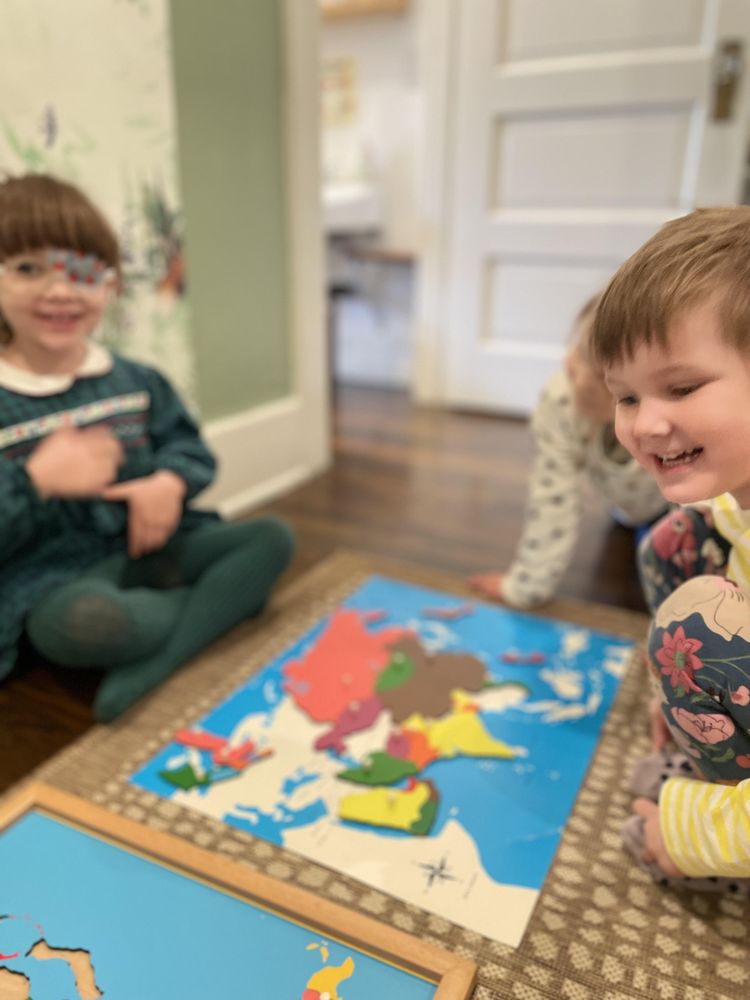 Little Paws Montessori - childcare center in Los Angeles, CA