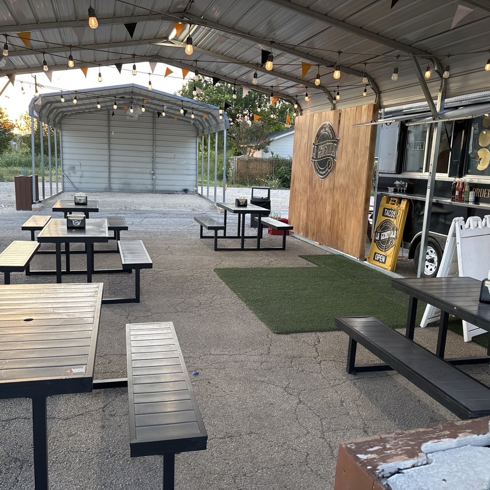 La Generala - Food Trucks Near Me - San Antonio, Texas