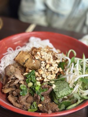 Bánh Cuốn Lưu Luyến by null
