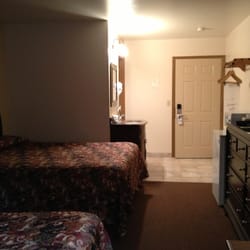 Crest Trail Lodge
