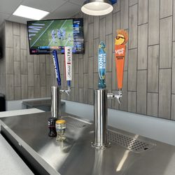 Poki Bowl - $5 Beer & Wine