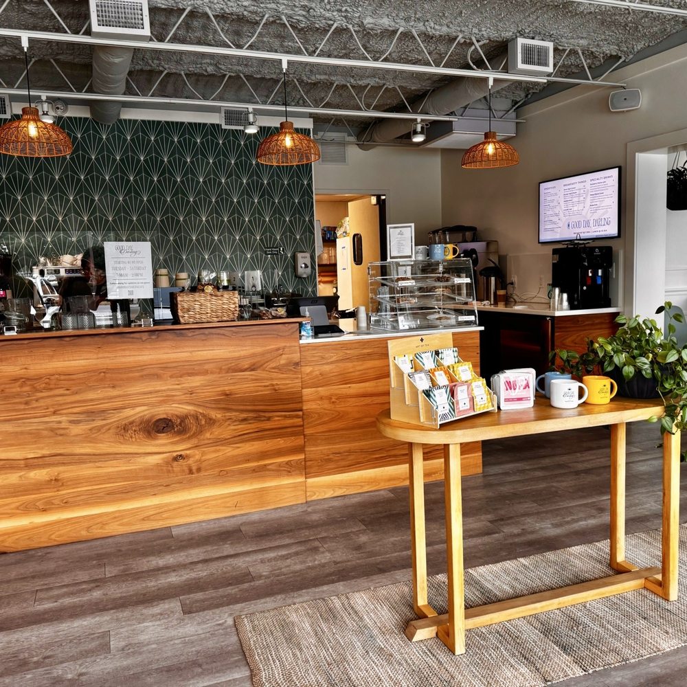 Good Day Darling - Inside - Breakfast & Brunch Near Me - Pensacola, Florida Good Day Darling - Inside - Breakfast & Brunch Near Me - Pensacola, Florida