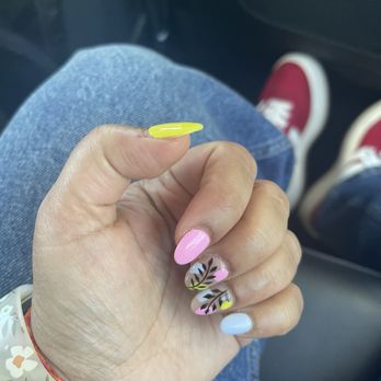 Orange Nail Bar - Nail Salons Near Me - Sunnyvale, California