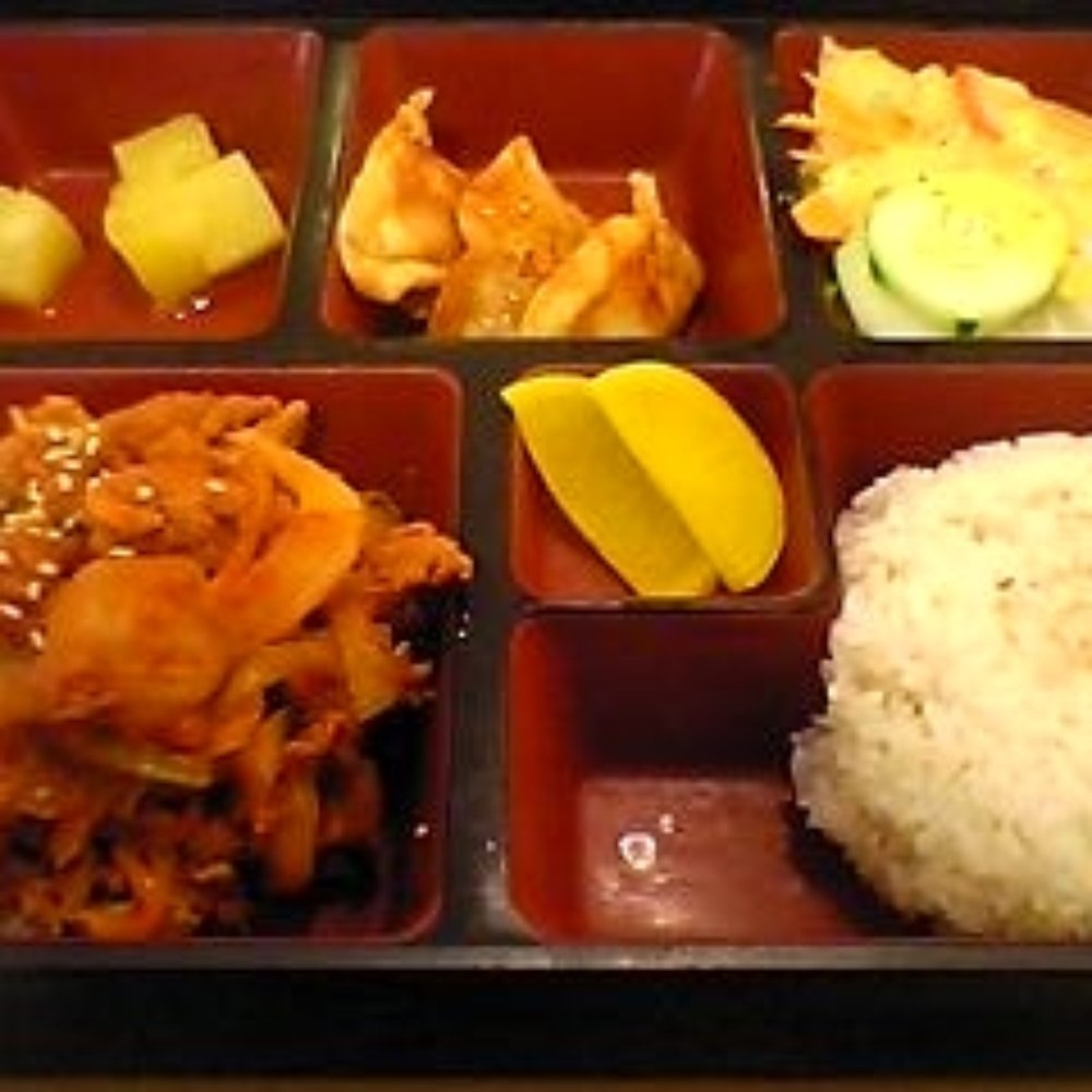 Hanmaru - lunch bento box ~ note the section with the canned pineapple cubes - Korean Near Me - Allston, Massachusetts Hanmaru - lunch bento box ~ note the section with the canned pineapple cubes - Korean Near Me - Allston, Massachusetts