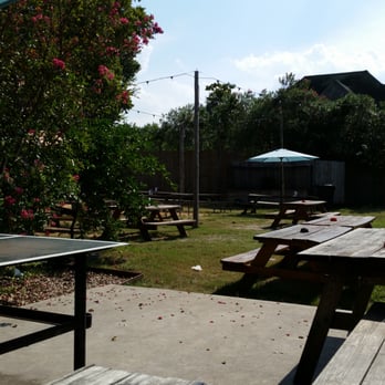 Moon Tower - Excellent outdoor space! String lights and fresh herb boxes. - Dive Bars Near Me - Houston, Texas Moon Tower - Excellent outdoor space! String lights and fresh herb boxes. - Dive Bars Near Me - Houston, Texas