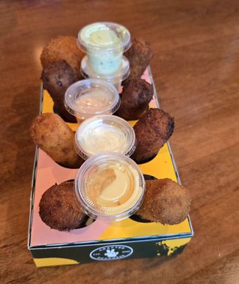 Dos Croquetas by null