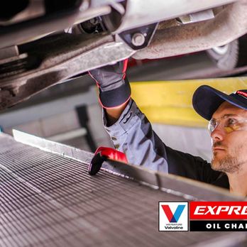 Express Oil Change - Oil Change Stations Near Me - Burlington, Ontario Express Oil Change - Oil Change Stations Near Me - Burlington, Ontario