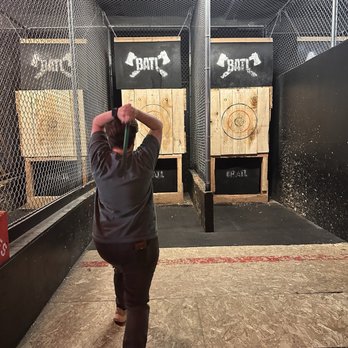BATL Axe Throwing - Axe Throwing Near Me - Scottsdale, Arizona