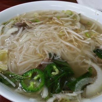 Pho Anh Dao - Flat tasteless watery soup base .... @.@ - Vietnamese Near Me - Edison, New Jersey Pho Anh Dao - Flat tasteless watery soup base .... @.@ - Vietnamese Near Me - Edison, New Jersey