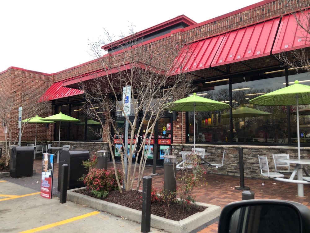 SHEETZ Updated September 2024 21 Photos & 13 Reviews 790 North
