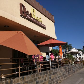 Bea Bea's - The real entrance! Note the people waiting in line. What a novel way to get a suntan! - Coffee & Tea Near Me - Burbank, California